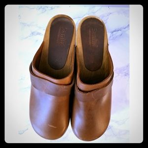 Sanita Wegner brown leather platform clog 41